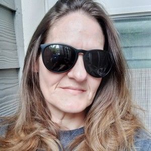 Meet your Posher, Sarah e